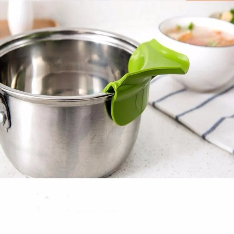 Slip on Pour Soup Spout