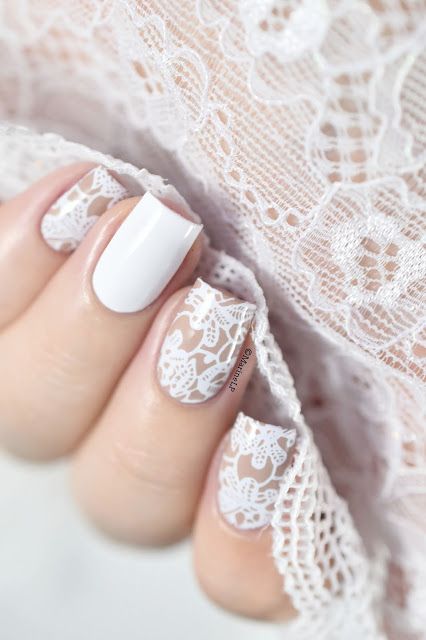 lace nail design